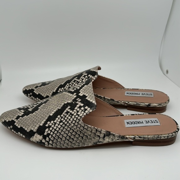 Steve Madden Mattis Python Snakeskin Pointed Toe Slip On Mules Flats Size 8.5 - Picture 4 of 12